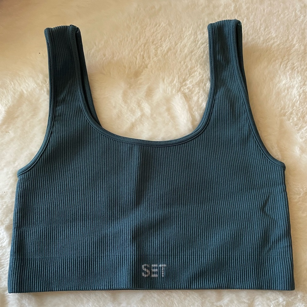Set active box cut bra